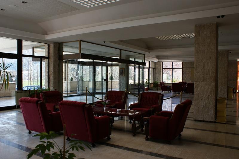 Hotel Grand Cetinje Exterior photo